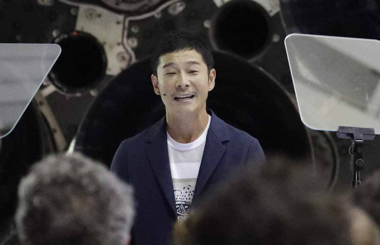Primer turista espacial a la Luna viajará con 8 artistas. Noticias en tiempo real