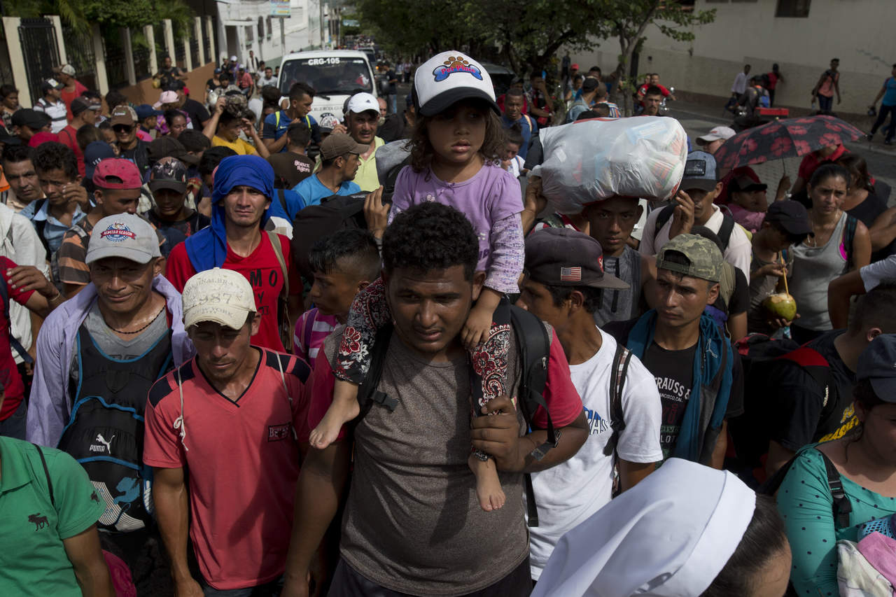 Trump extiende amenaza a Guatemala y El Salvador por caravana. Noticias en tiempo real