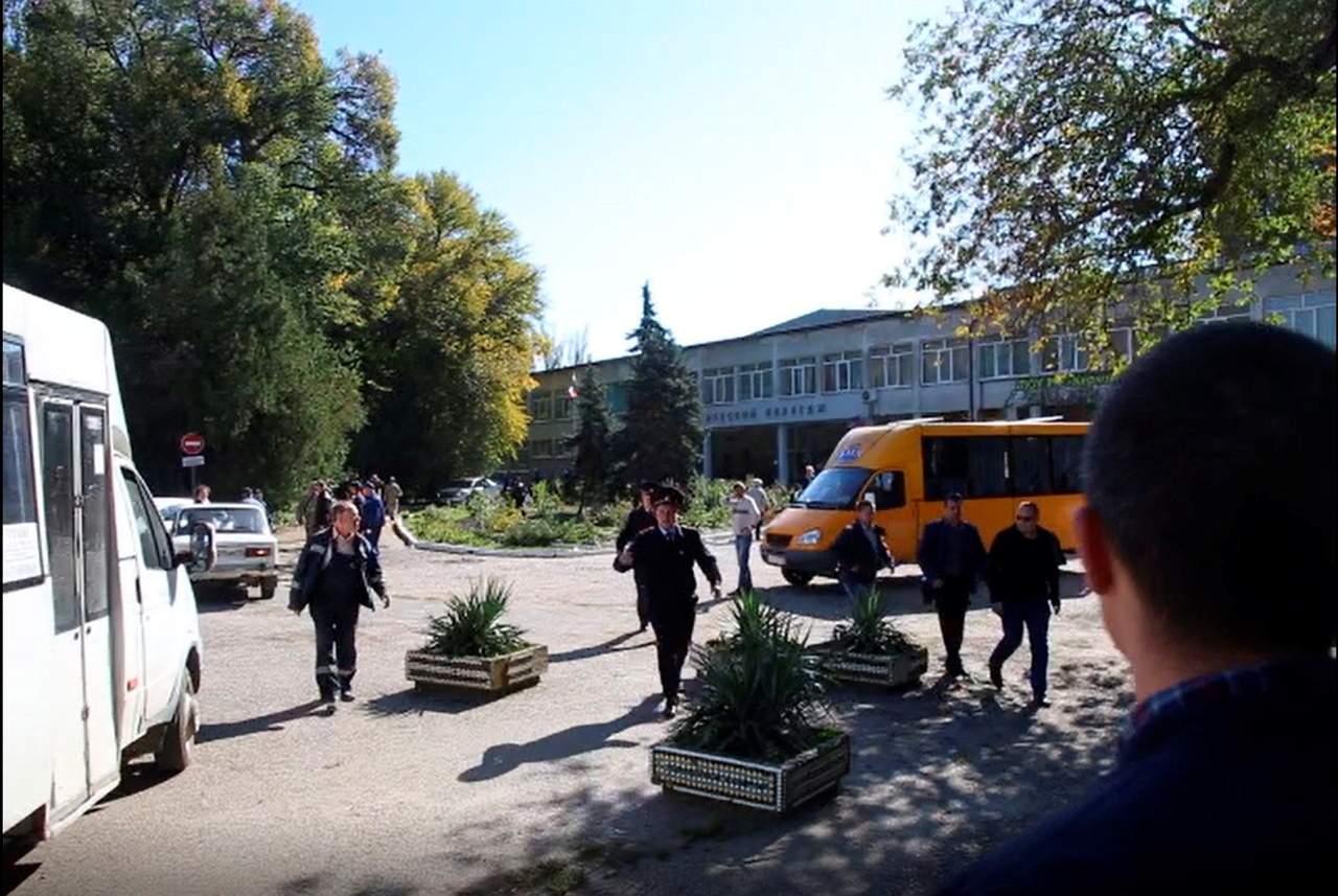 Estudiante, autor de ataque en colegio de Crimea. Noticias en tiempo real