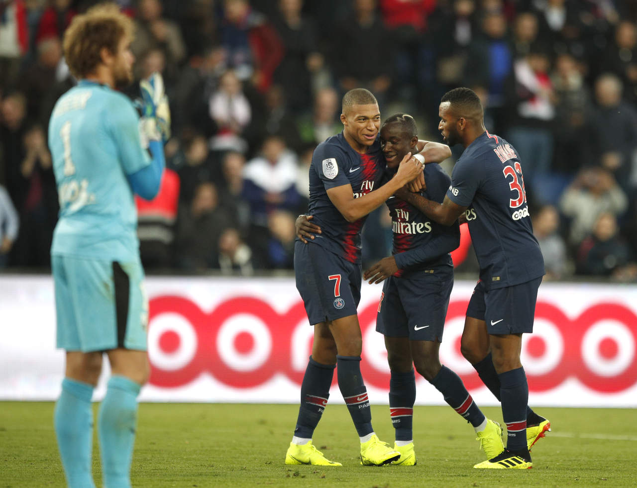 Sin Neymar, PSG vapulea 5-0 a Amiens y sigue perfecto. Noticias en tiempo real