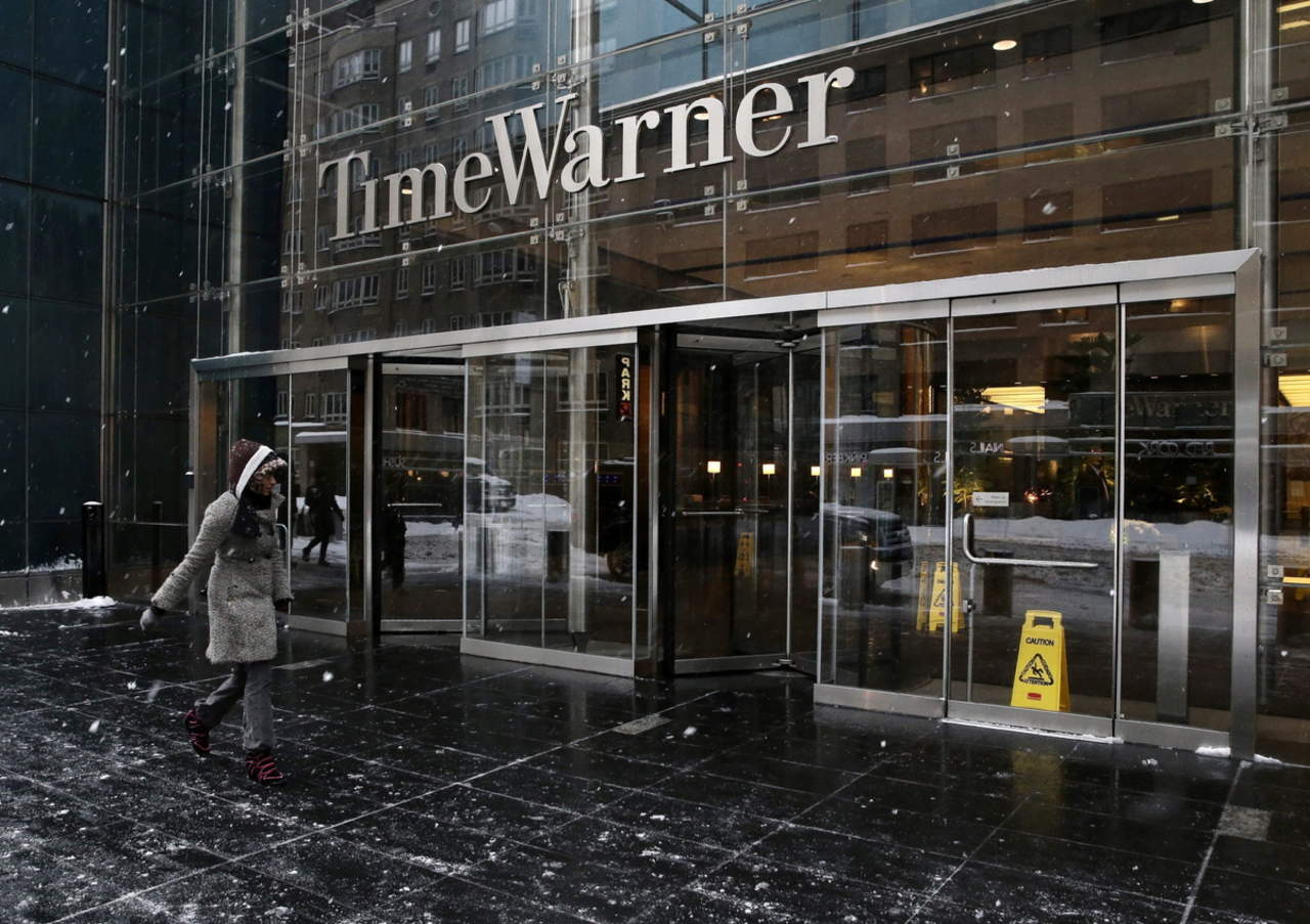Evacuan oficinas de Time Warner y CNN por paquetes sospechosos. Noticias en tiempo real