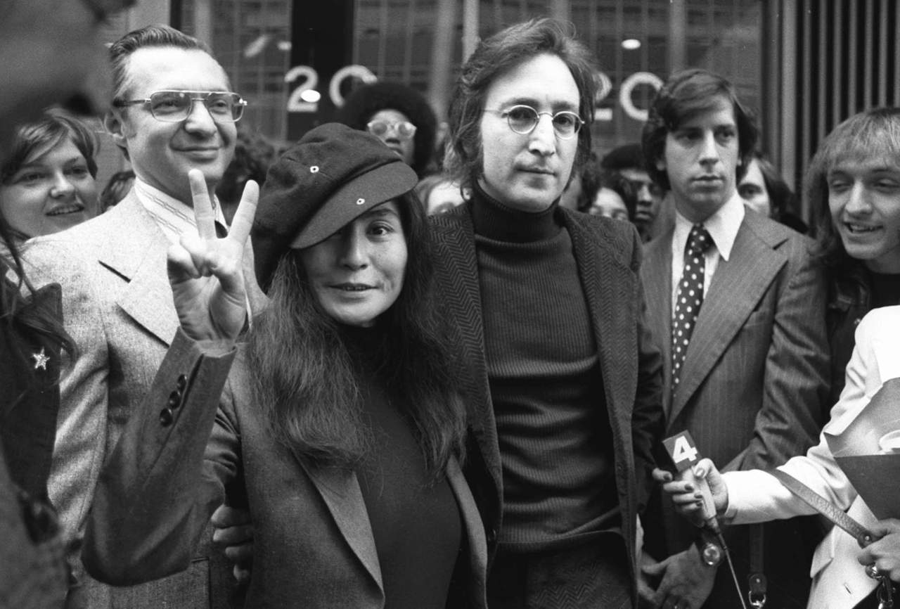 Harán cinta romántica sobre John Lennon y Yoko Ono. Noticias en tiempo real