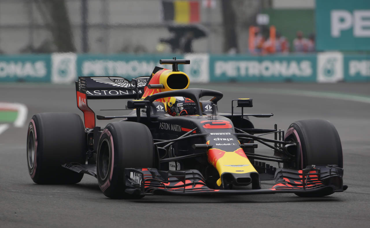 Ricciardo toma la pole para el GP de México; Checo largará 13. Noticias en tiempo real
