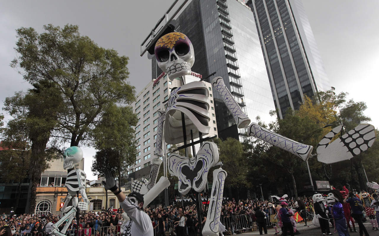 Desfile por Día de Muertos finalizó sin incidentes. Noticias en tiempo real