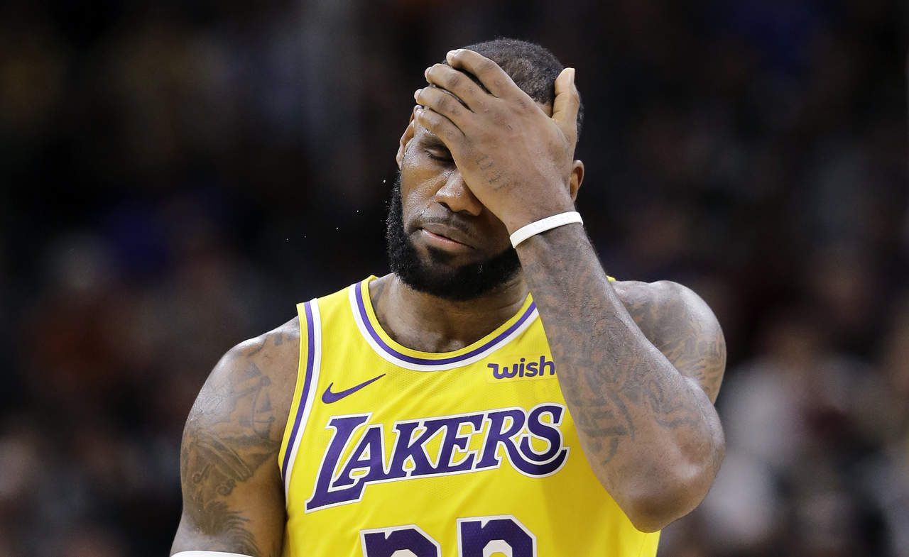 LeBron y Lakers siguen sin enchufarse; pierden esta noche. Noticias en tiempo real