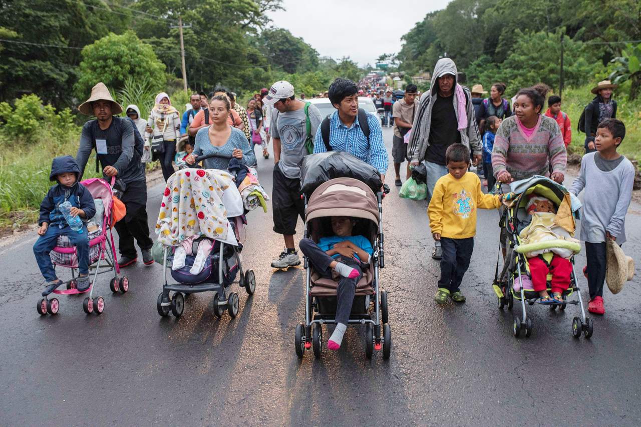 Viajan más de mil niños en caravana migrante. Noticias en tiempo real