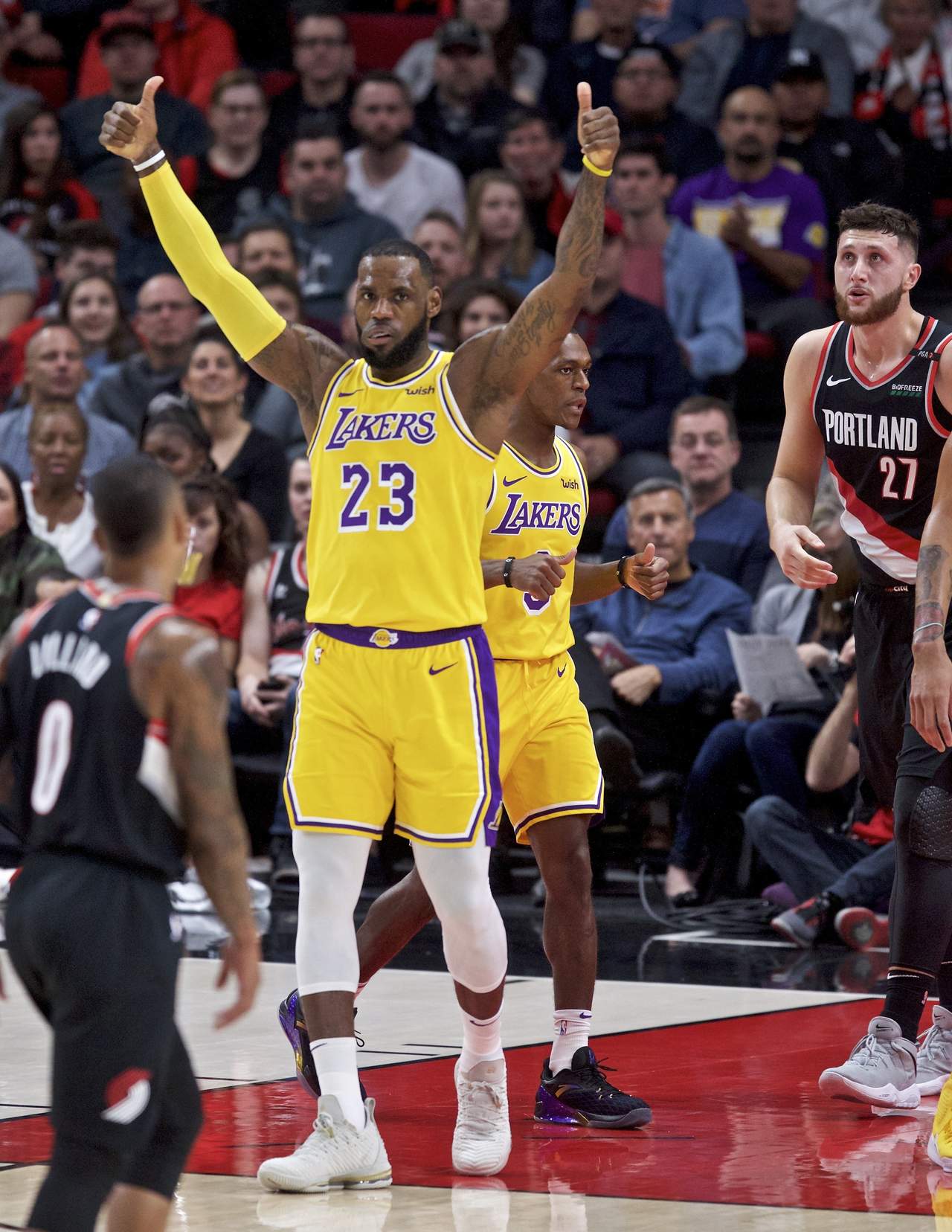 LeBron y Lakers vencen a Portland. Noticias en tiempo real