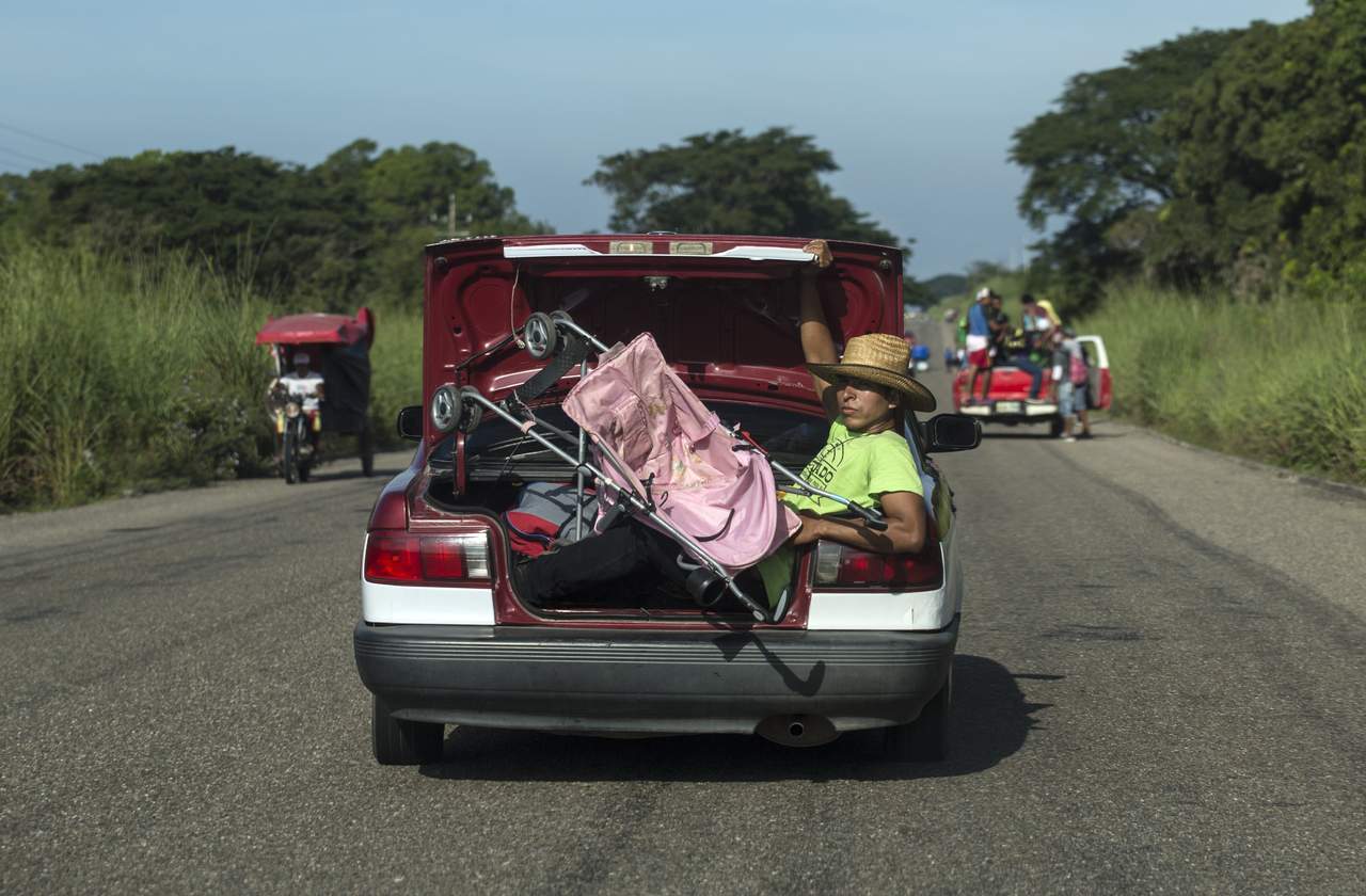 Protestas del SNTE en Oaxaca podría afectar traslado de caravana. Noticias en tiempo real