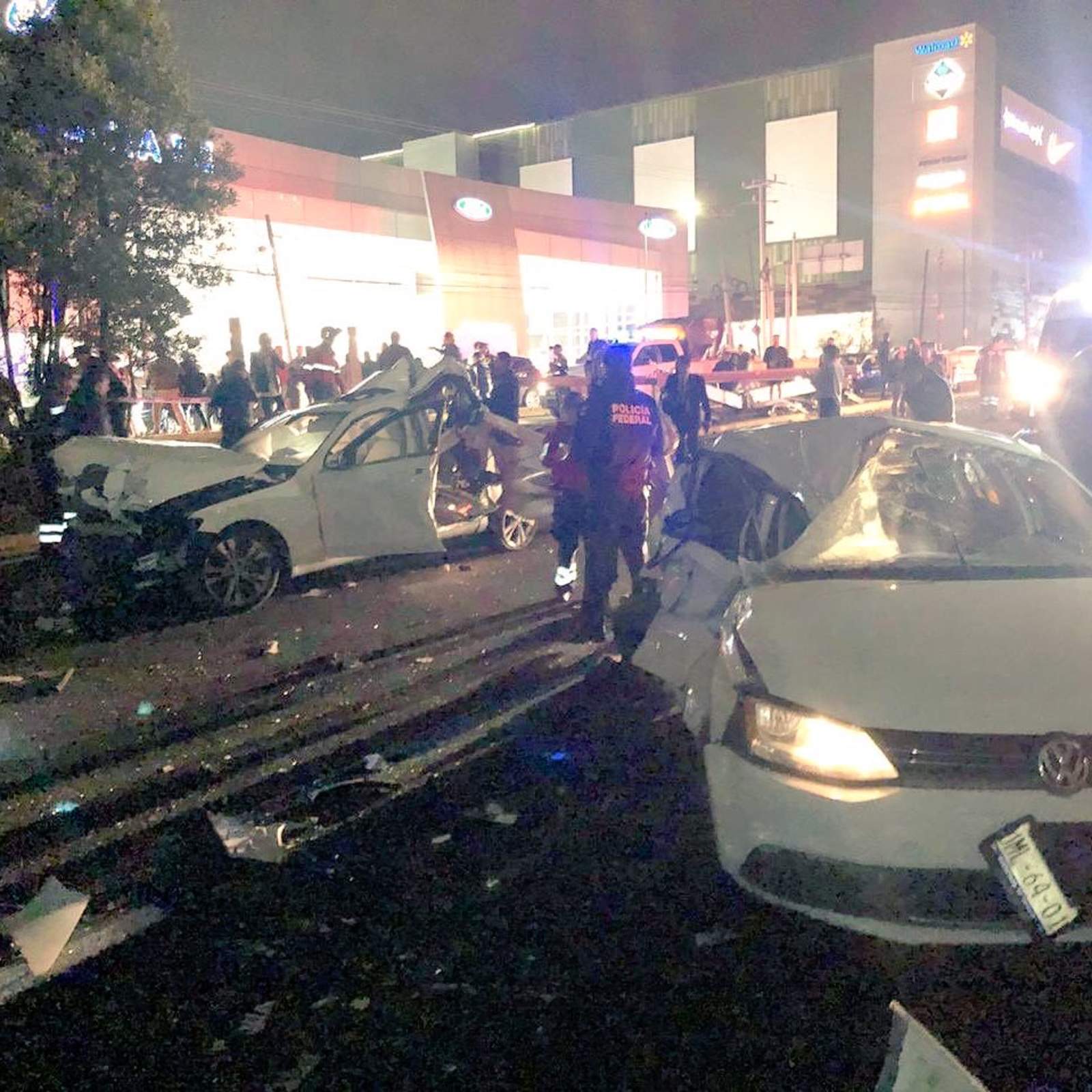 Choque múltiple deja 7 muertos en la autopista México-Toluca. Noticias en tiempo real