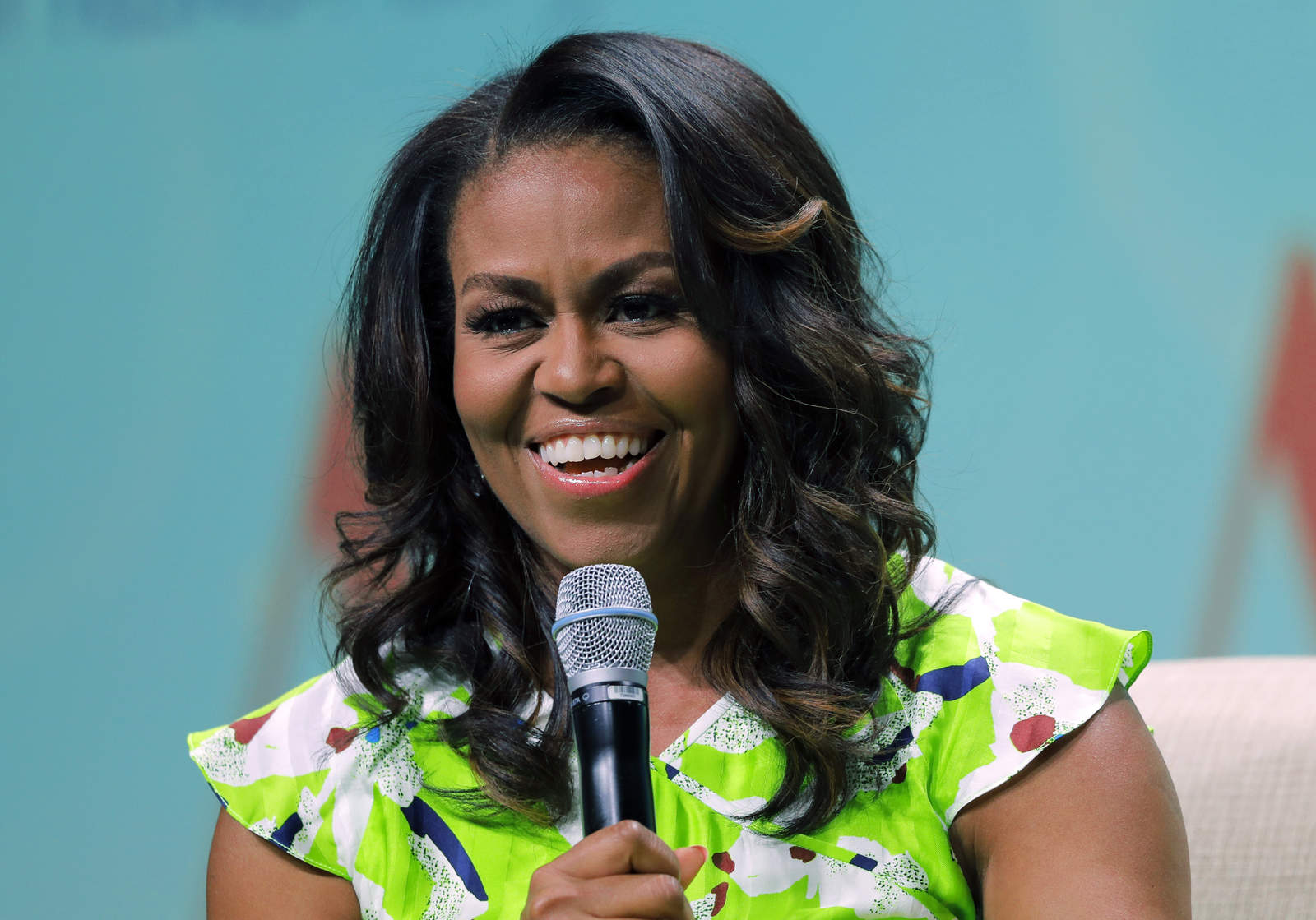 Michelle Obama revela que se sometió a fecundación in vitro con sus dos hijas. Noticias en tiempo real