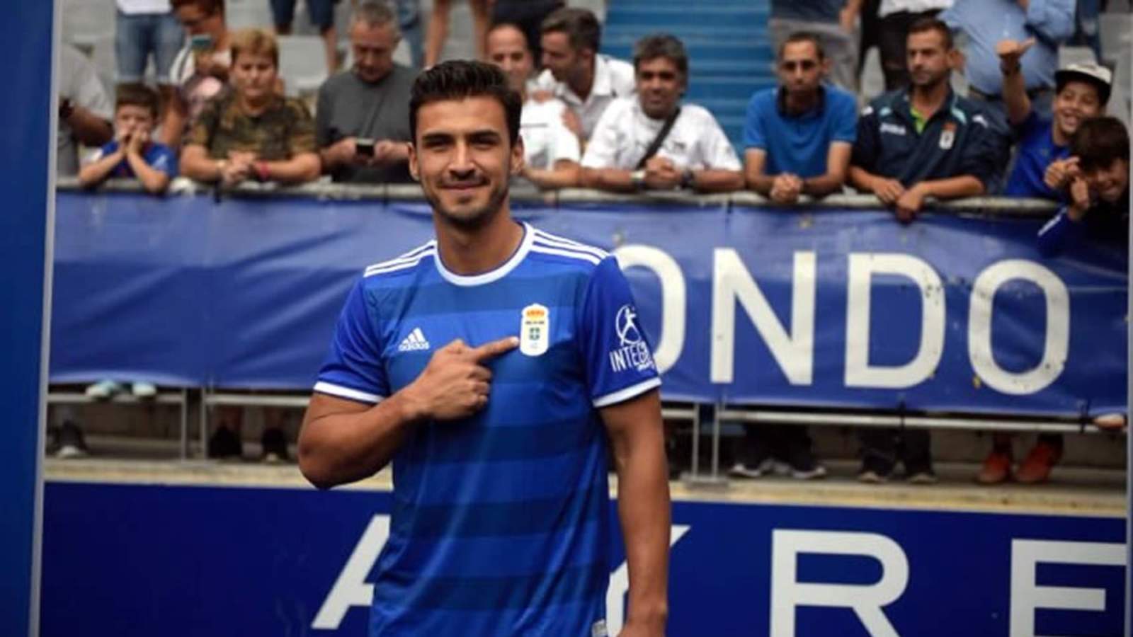 Alanís entra en convocatoria del Real Oviedo para derbi. Noticias en tiempo real