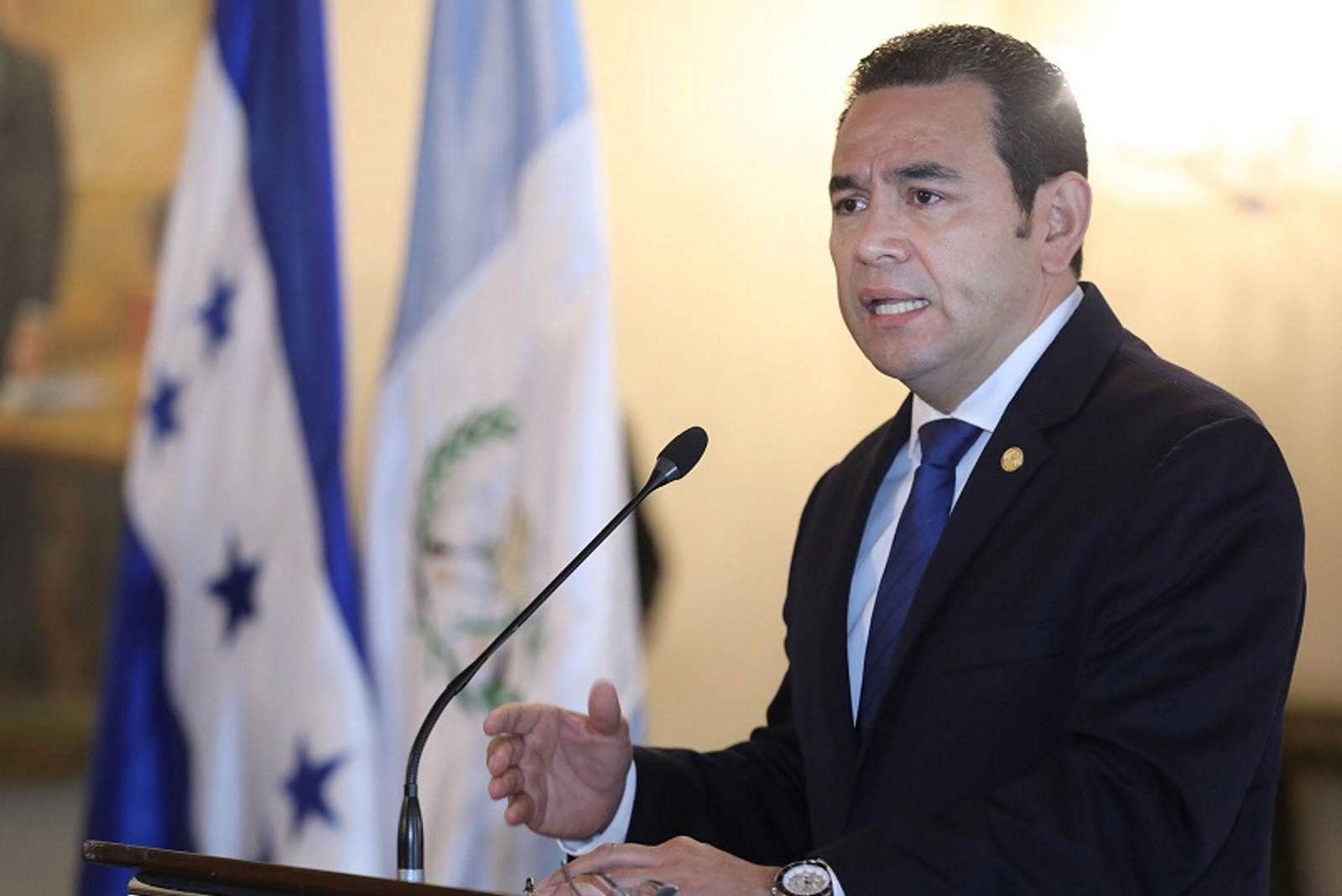 Presidente hondureño justifica surgimiento de caravanas. Noticias en tiempo real