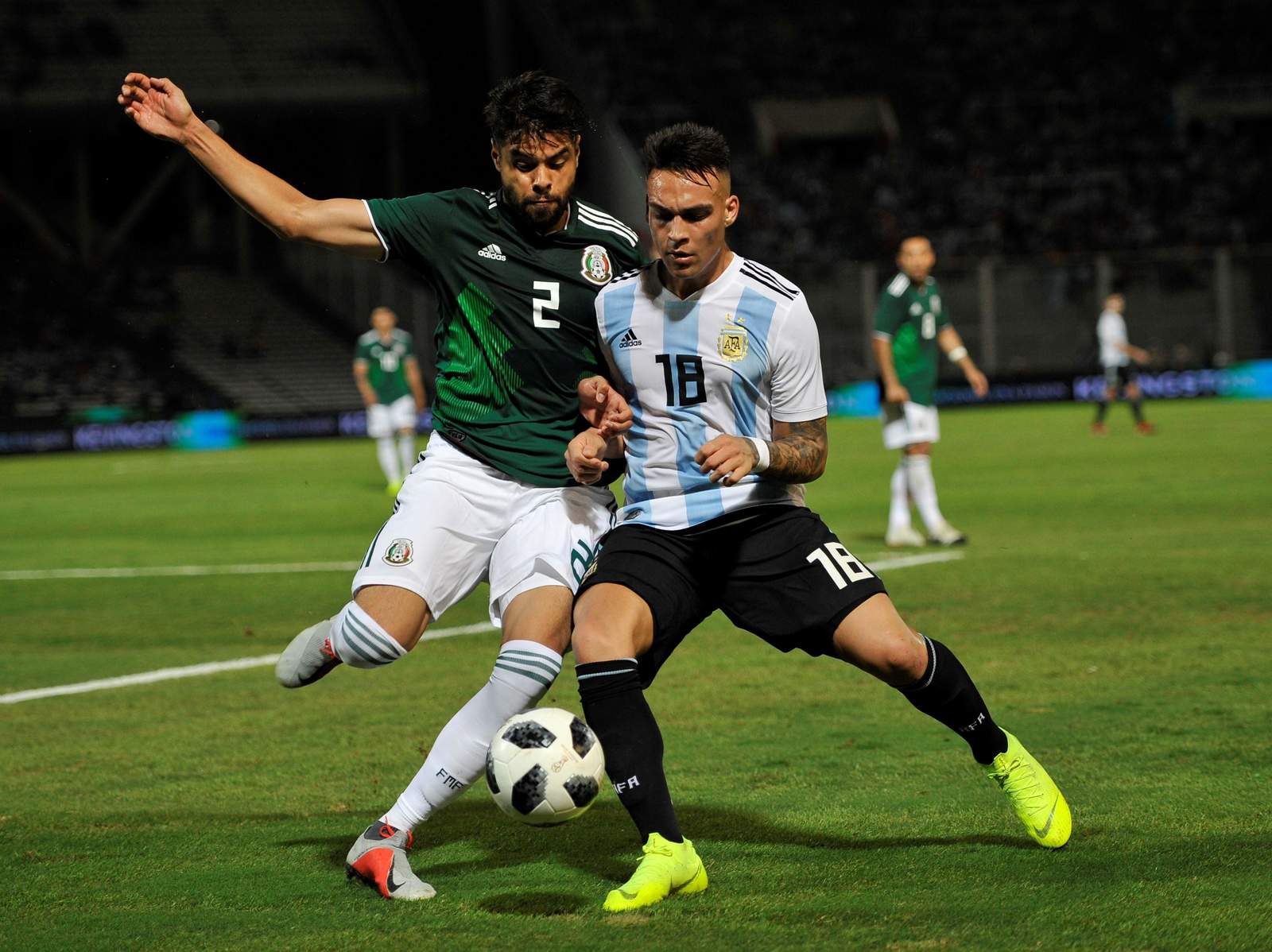 Argentina vence 2-0 a México en primero de dos amistosos. Noticias en tiempo real