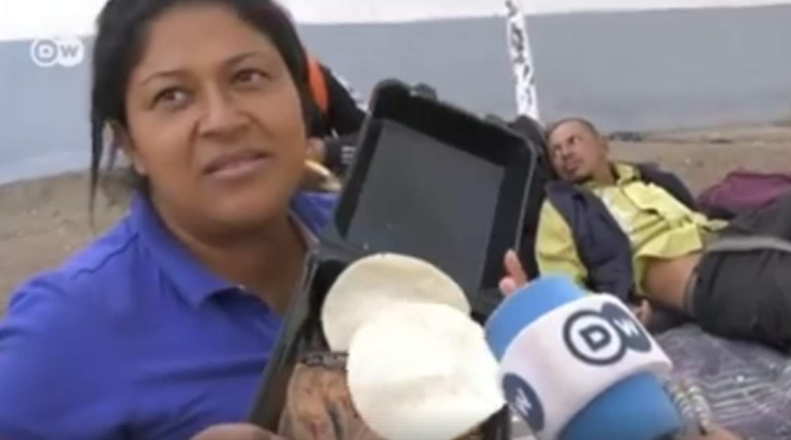 VIRAL: La hondureña que se queja de la comida que les dan en México. Noticias en tiempo real