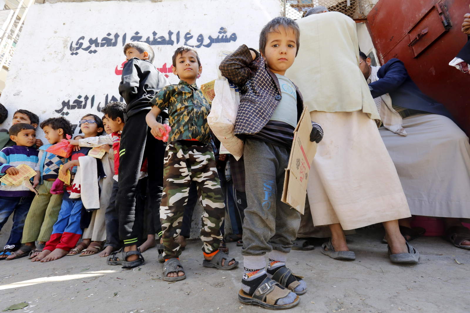 Hasta 85 mil niños han muerto de hambre en Yemen, según ONG. Noticias en tiempo real