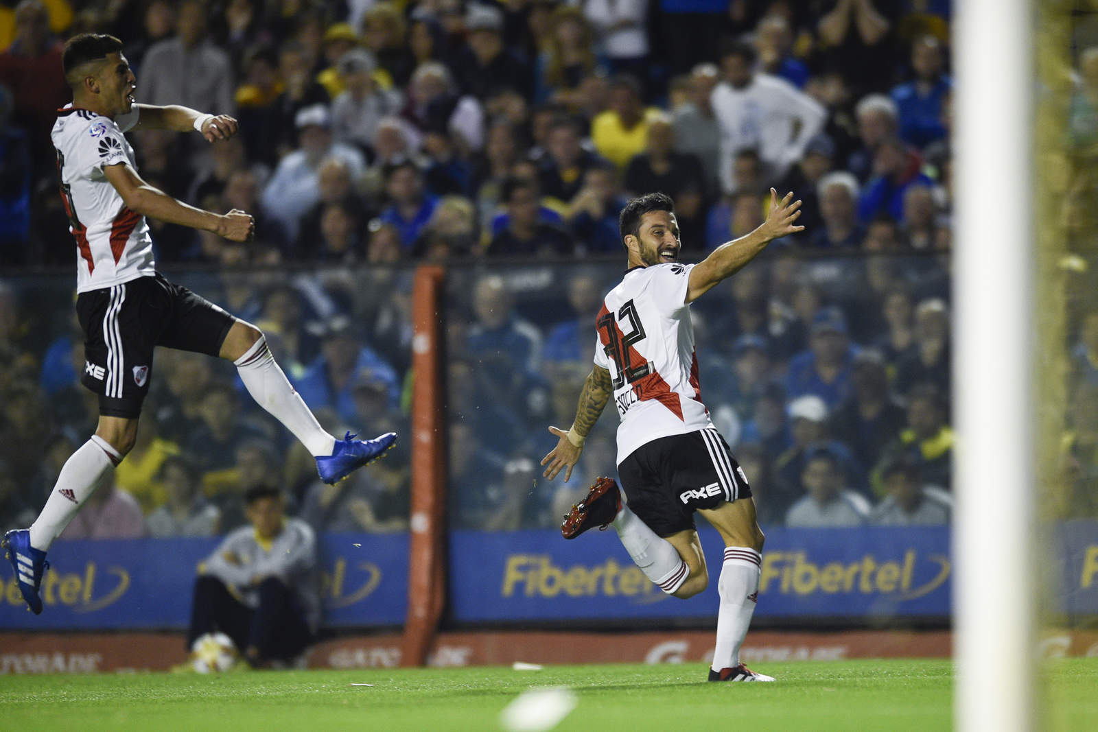 Scocco se pierde vuelta de Libertadores ante Boca. Noticias en tiempo real