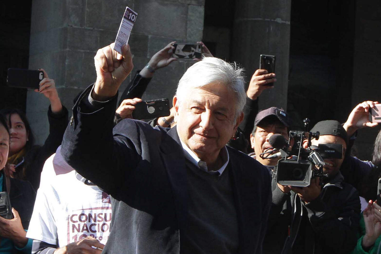 No voy a ser rehén de nadie: AMLO tras amago de partidos. Noticias en tiempo real