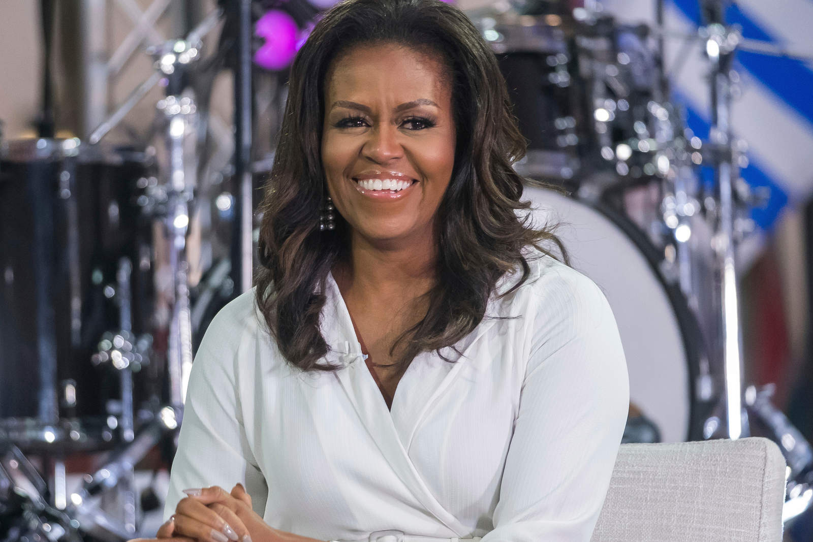 Critica Michelle Obama teoría de liderazgo femenino de directiva de Facebook. Noticias en tiempo real