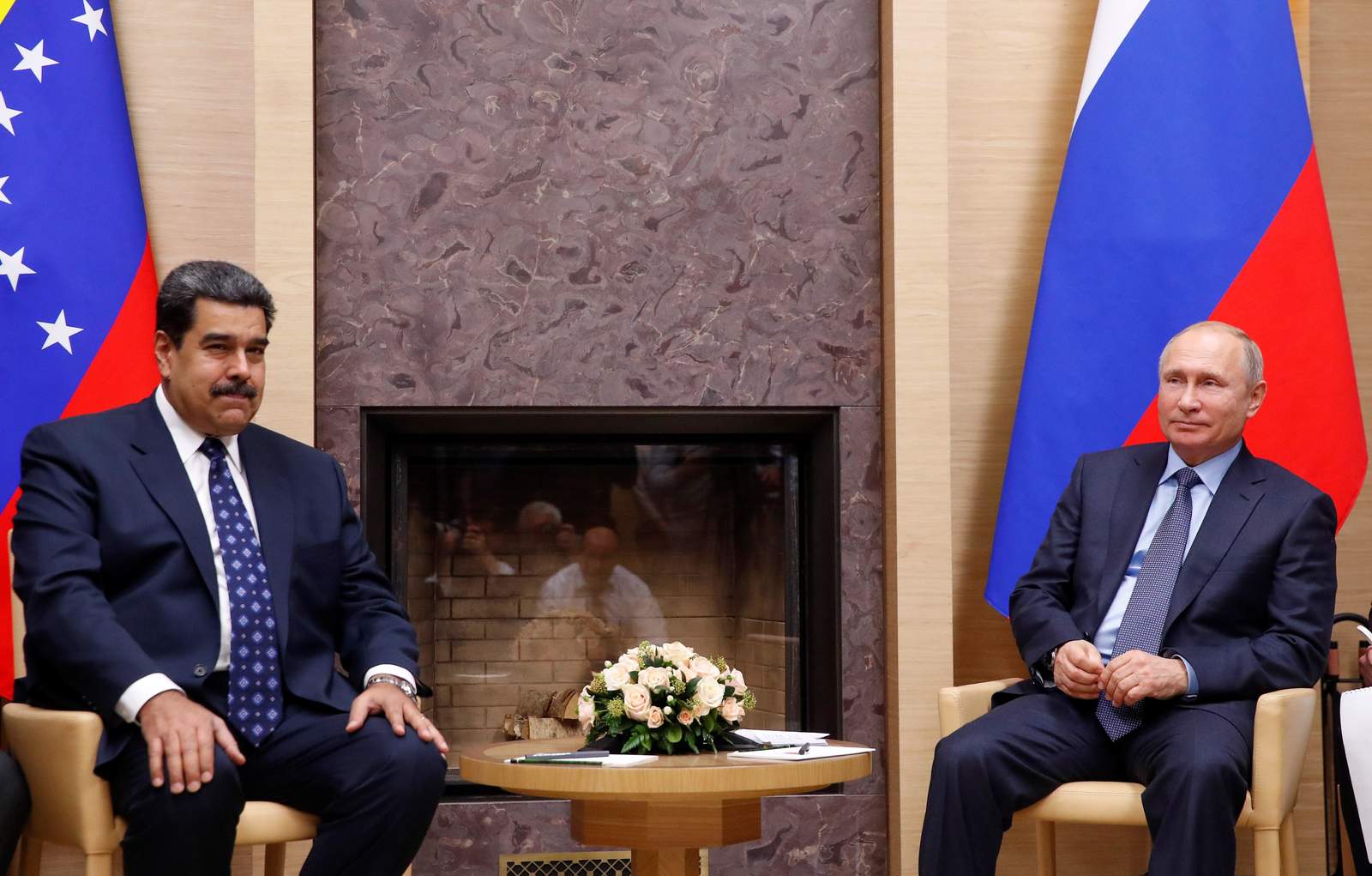 Maduro logra en Rusia apoyo diplomático y respaldo económico. Noticias en tiempo real