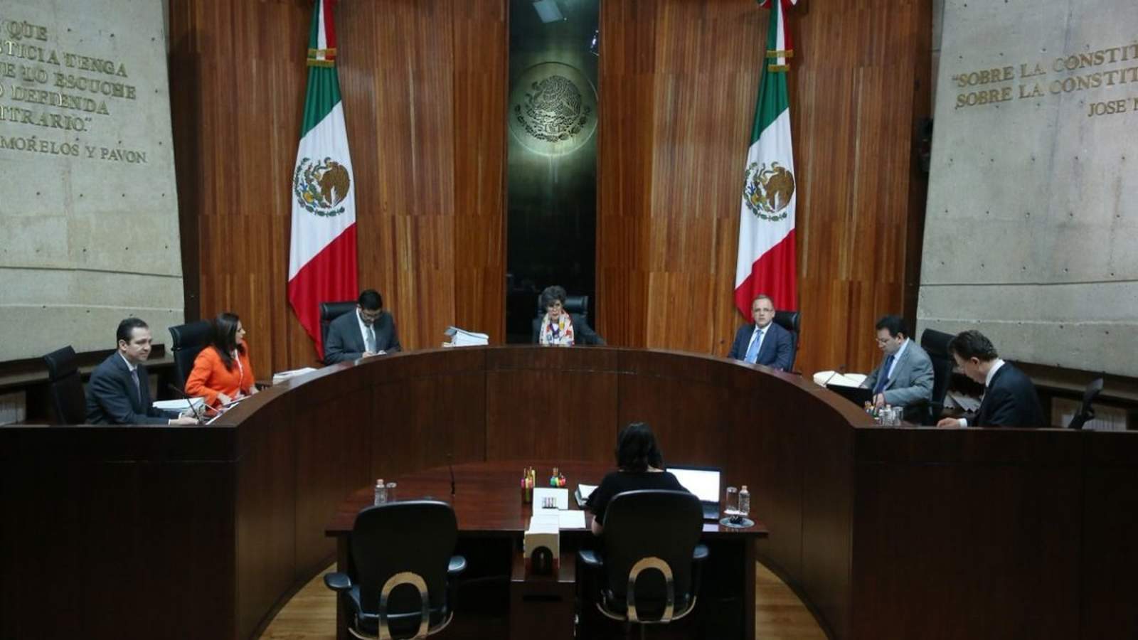 Amenazan a magistrados de la SCJN por caso de elección de Puebla. Noticias en tiempo real