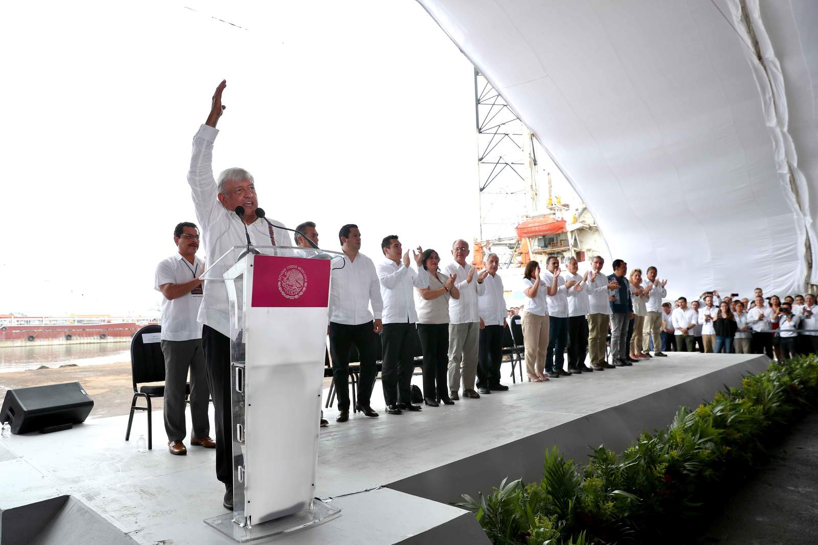 En marzo arranca licitación de refinería: López Obrador. Noticias en tiempo real
