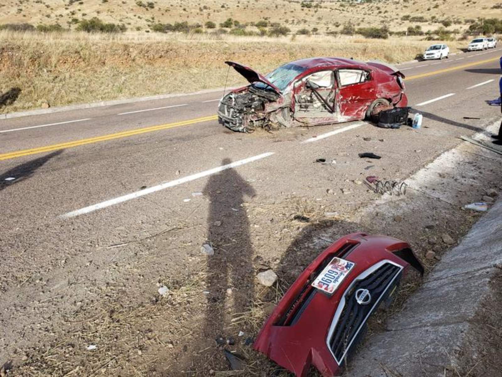 Aparatoso accidente en la Durango-Zacatecas deja 4 heridos. Noticias en tiempo real