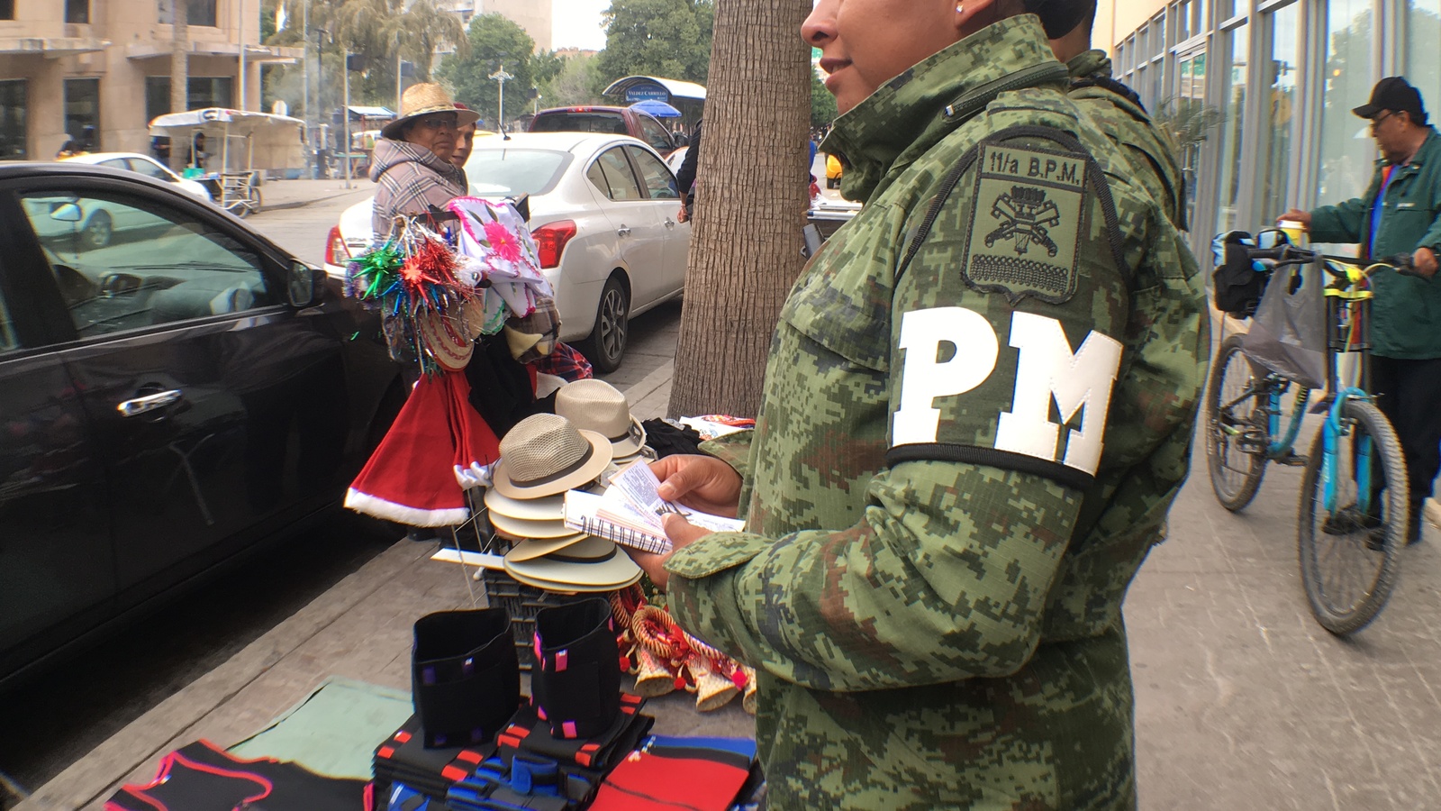 Mujeres que busquen hombres para hacer el amor Mujeres que busquen hombres para hacer el amor