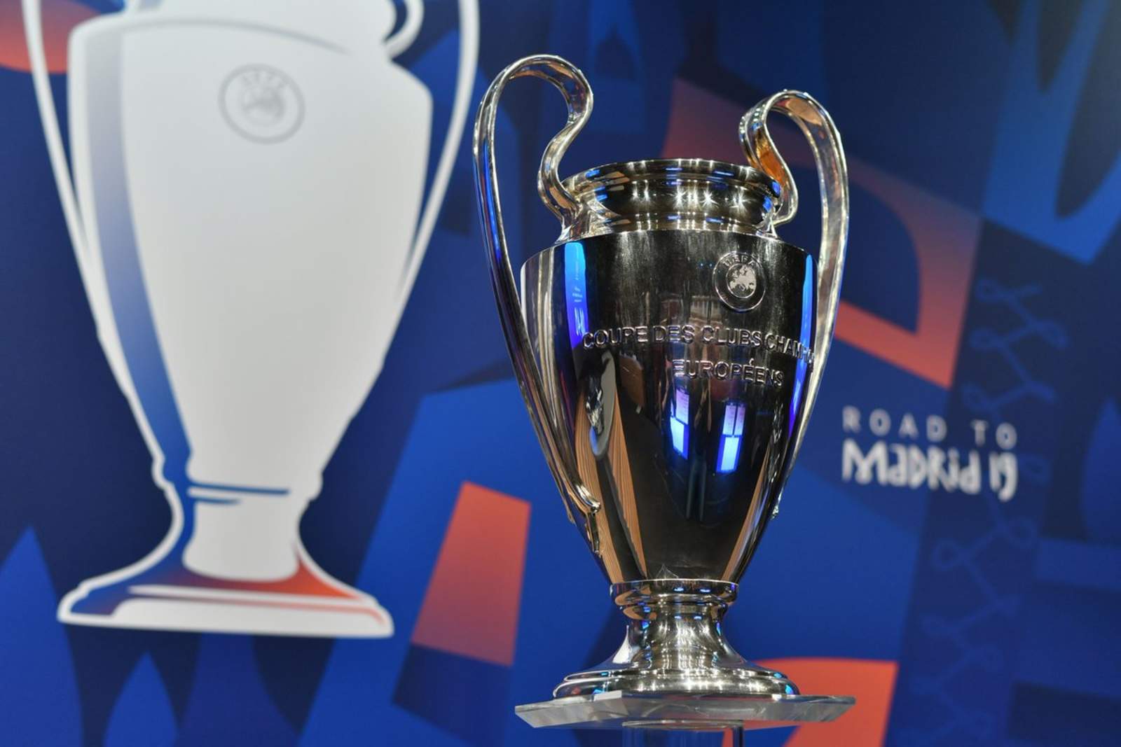 Definen los cruces de octavos en la Champions League. Noticias en tiempo real