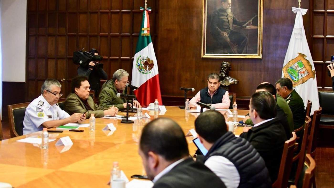 Riquelme anuncia vigilancia con tres helicópteros en Coahuila. Noticias en tiempo real