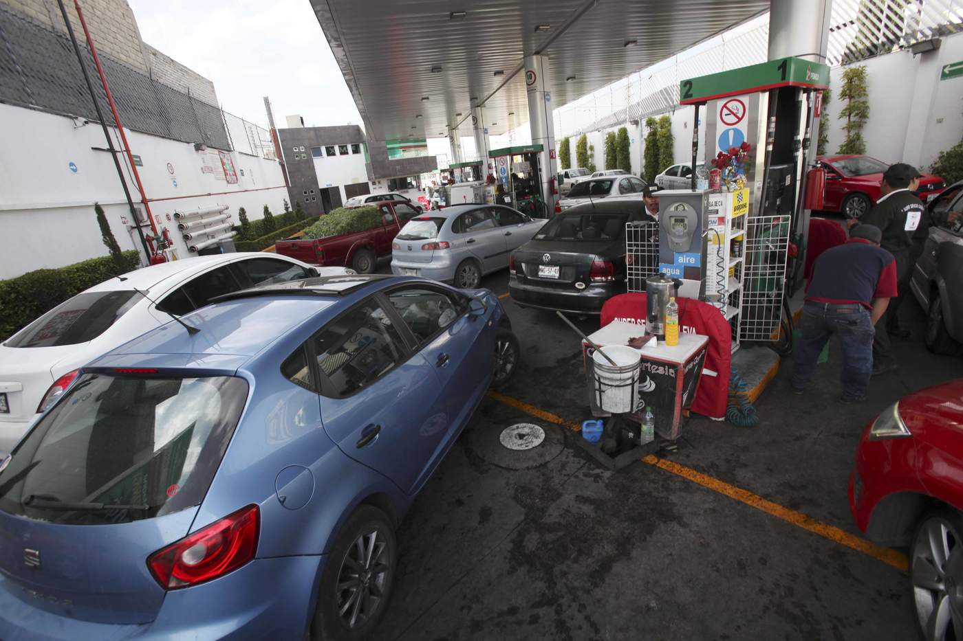 Gobernador de Guanajuato confirma compra de gasolina a Texas. Noticias en tiempo real