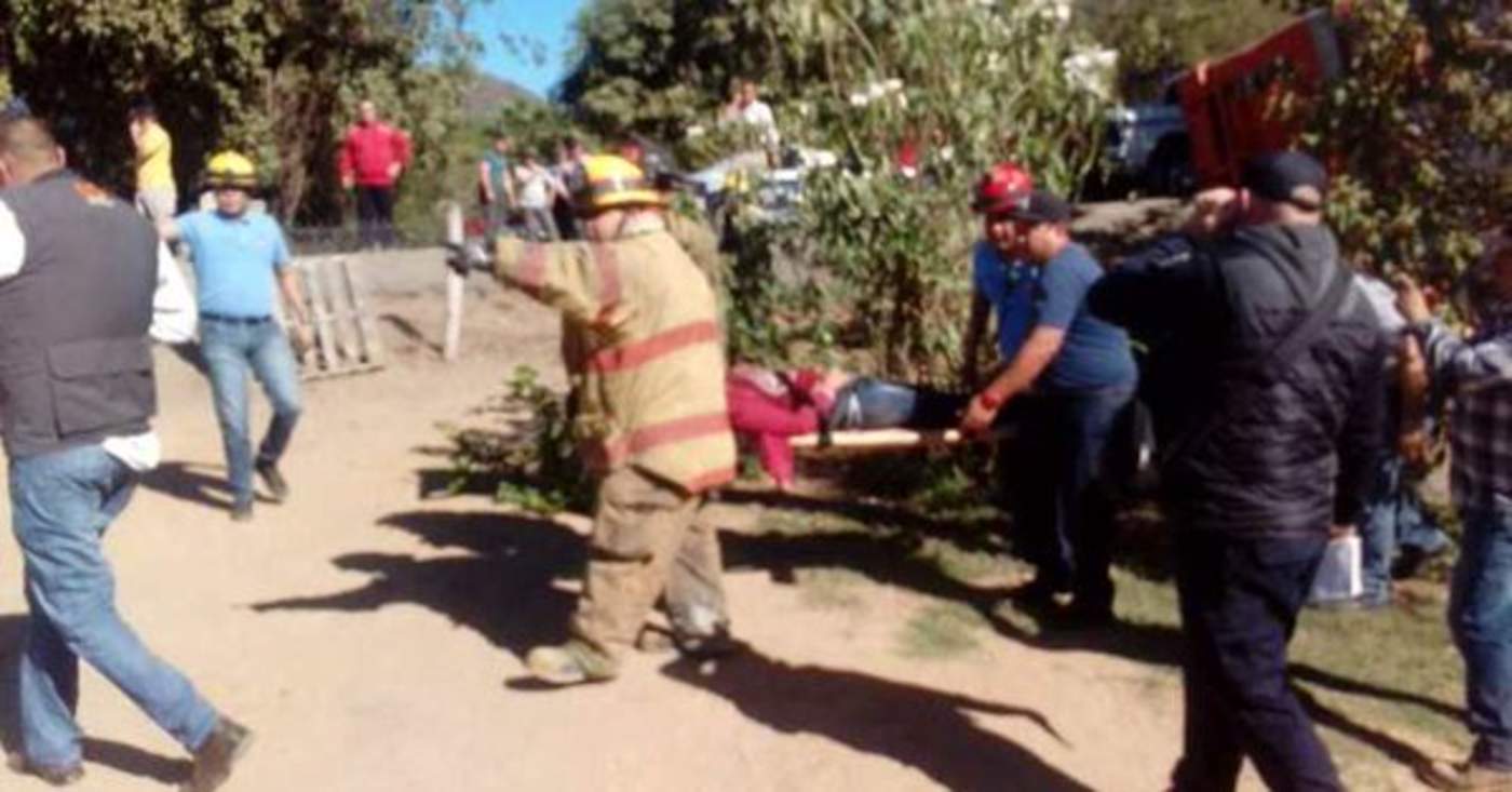 Volcadura de autobús en Culiacán deja 35 lesionados. Noticias en tiempo real