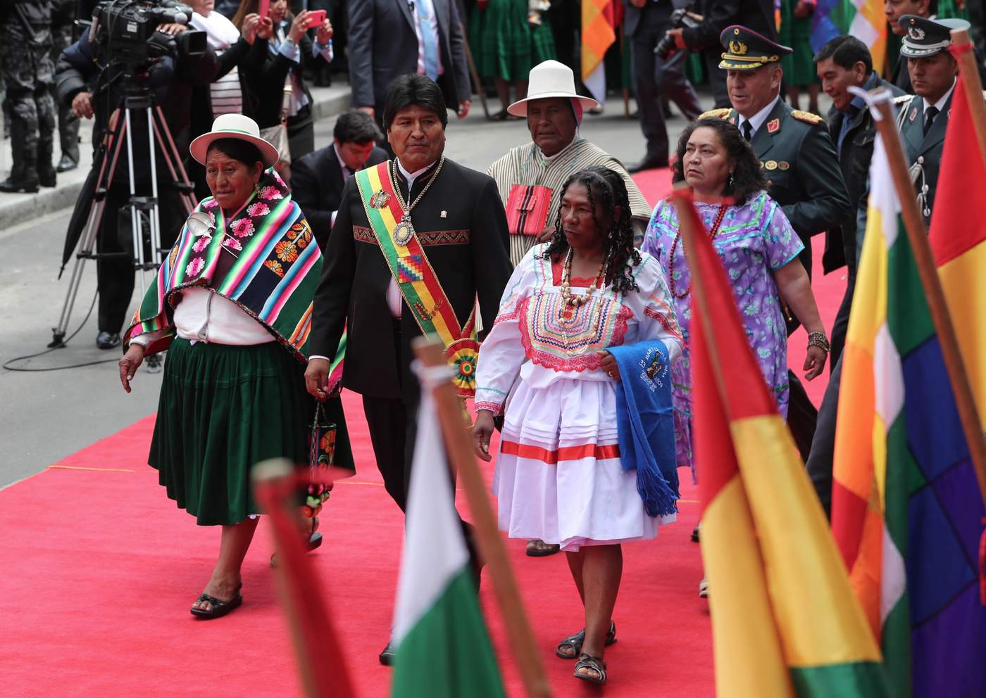 Evo Morales celebra 13 años de gobierno y busca 5 más. Noticias en tiempo real
