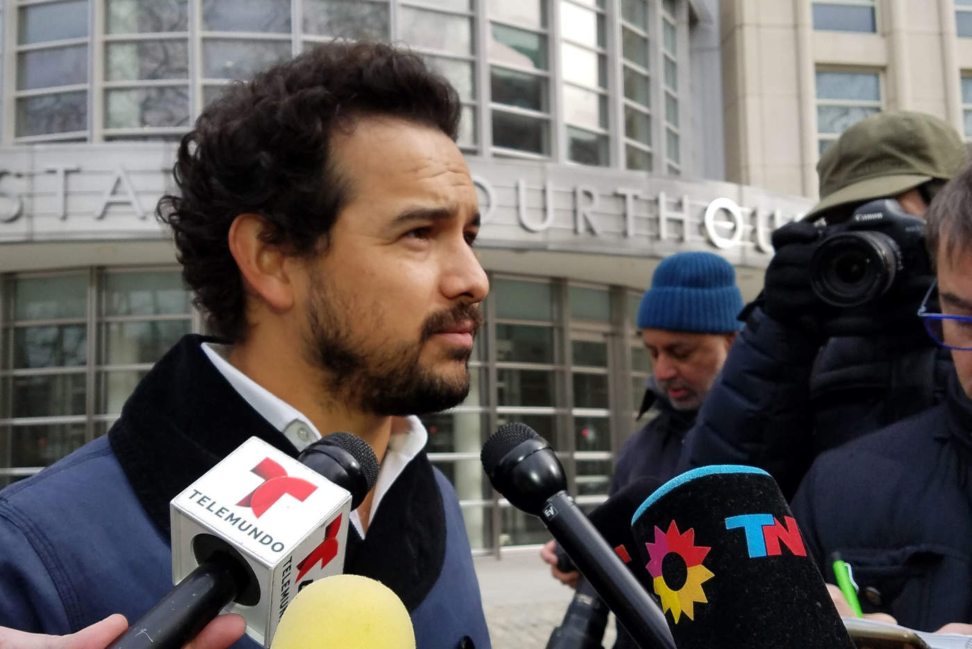 Actor que da vida al Chapo asiste a juicio en Nueva York. Noticias en tiempo real