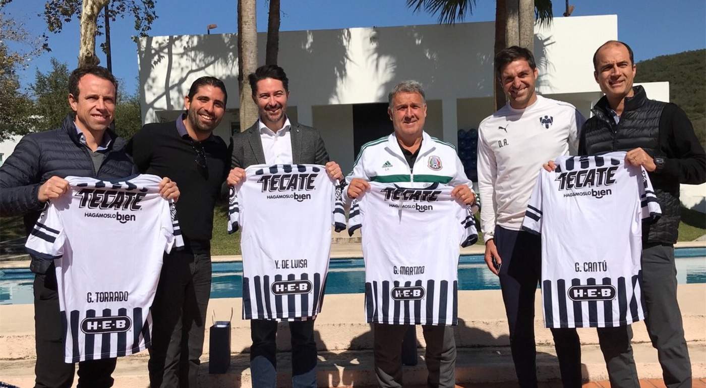 Martino visita el entrenamiento de Rayados. Noticias en tiempo real