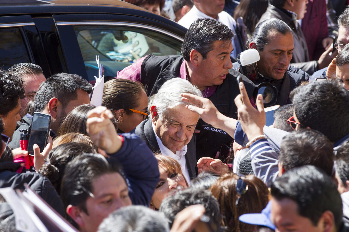Rechaza López Obrador reforzar su seguridad tras amenaza. Noticias en tiempo real