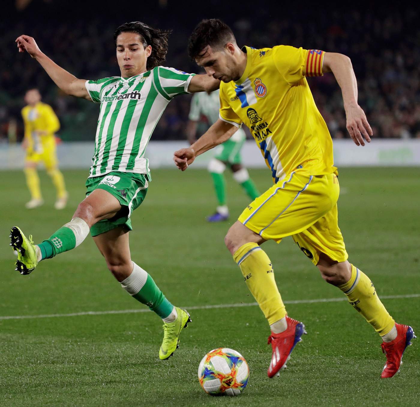 Diego Lainez jugará la Europa League con Real Betis. Noticias en tiempo real