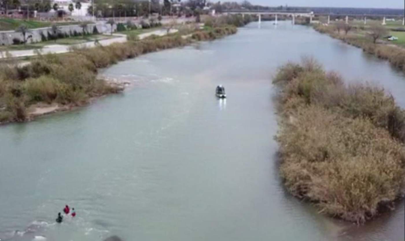Rescatan a 15 migrantes del río Bravo. Noticias en tiempo real