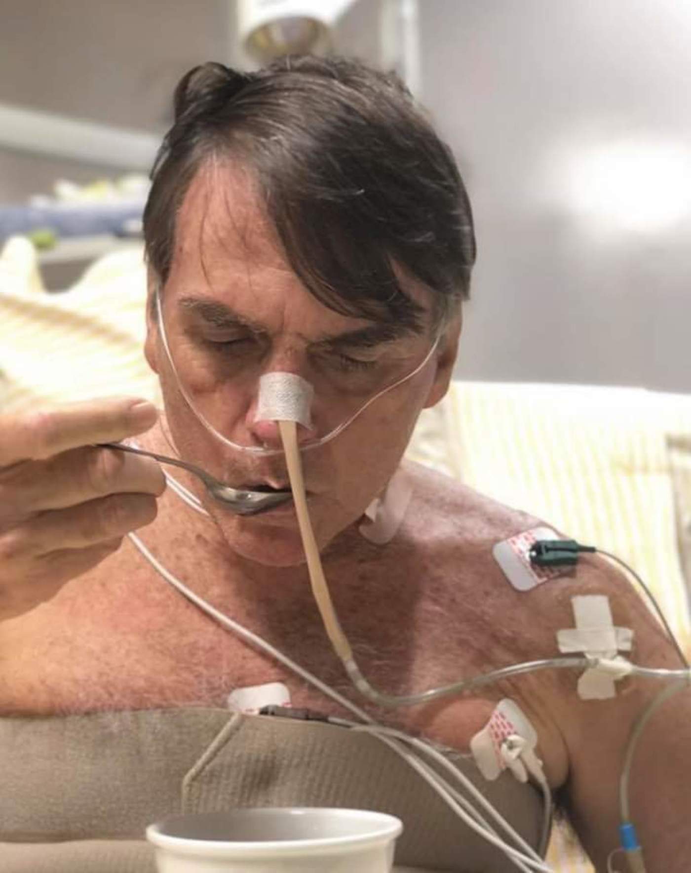 Bolsonaro difunde fotos de su recuperación. Noticias en tiempo real