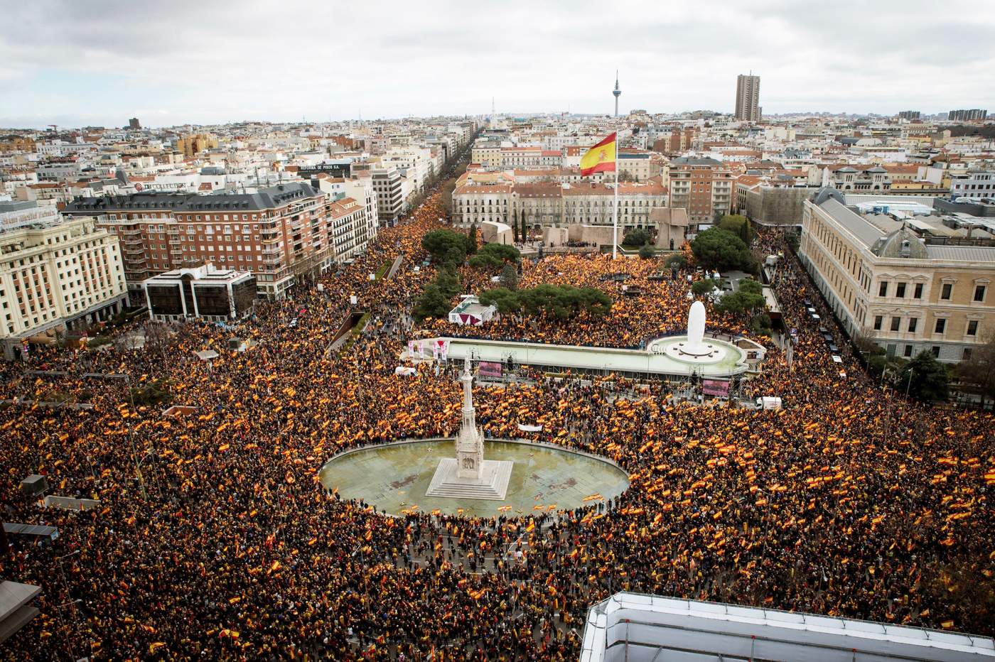 Marchan miles por la unidad de España. Noticias en tiempo real