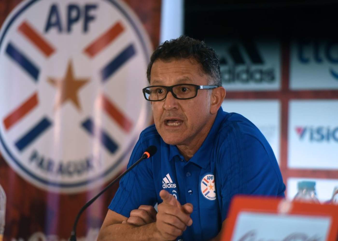 Osorio deja el cargo de seleccionador en Paraguay. Noticias en tiempo real