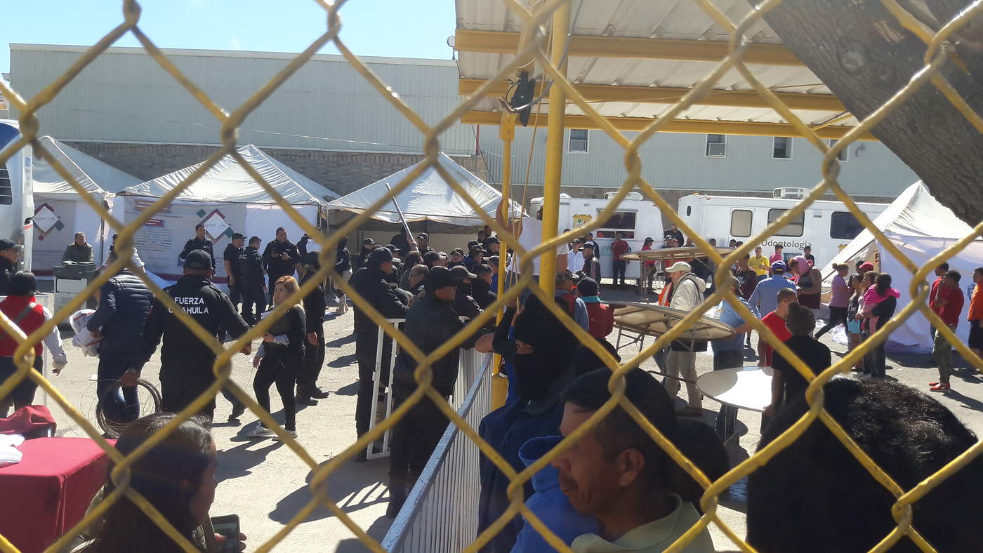 Van 4 protestas en albergue de migrantes en PN; no reportan detenidos. Noticias en tiempo real