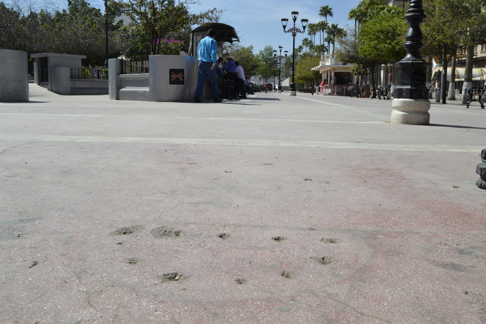 Retiran placa conmemorativa de Plaza de Armas. Noticias en tiempo real