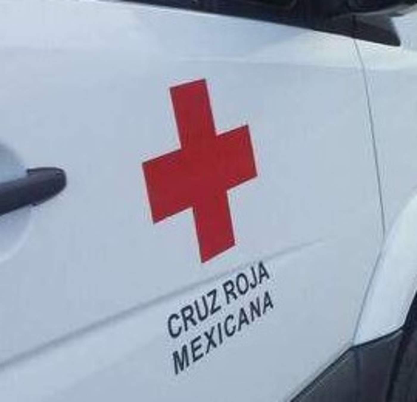 Vuelca camioneta en la libre Gómez Palacio-Durango. Noticias en tiempo real