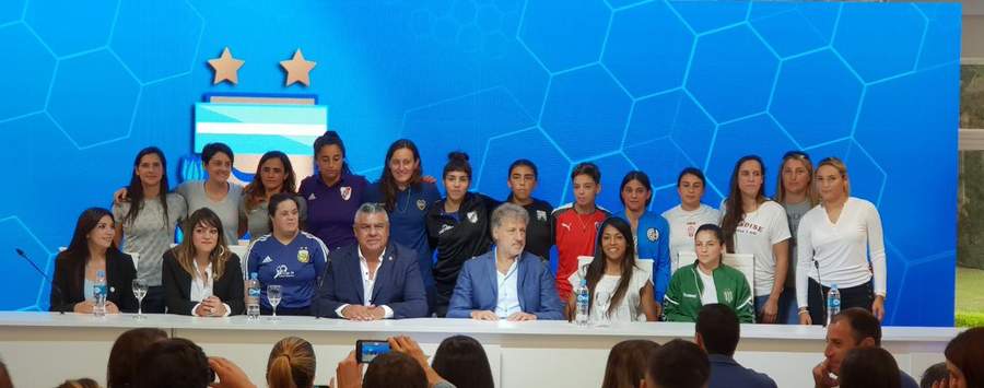 AFA profesionaliza el futbol femenil argentino. Noticias en tiempo real