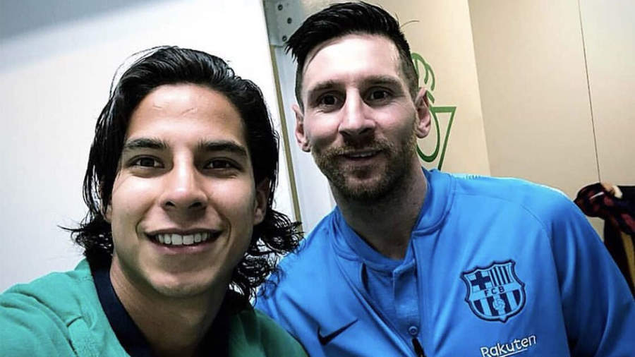 Diego Lainez y su selfie con Messi. Noticias en tiempo real