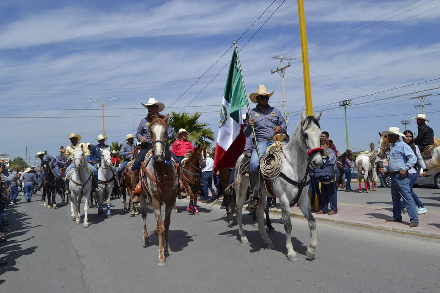 Con cabalgata, inician festejos por natalicio de Juárez en Matamoros. Noticias en tiempo real