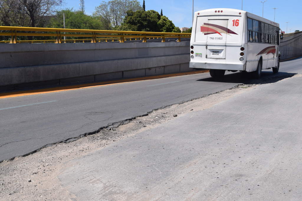 Sin reponer, pavimento dañado por cortes de Sideapa a la CFE. Noticias en tiempo real