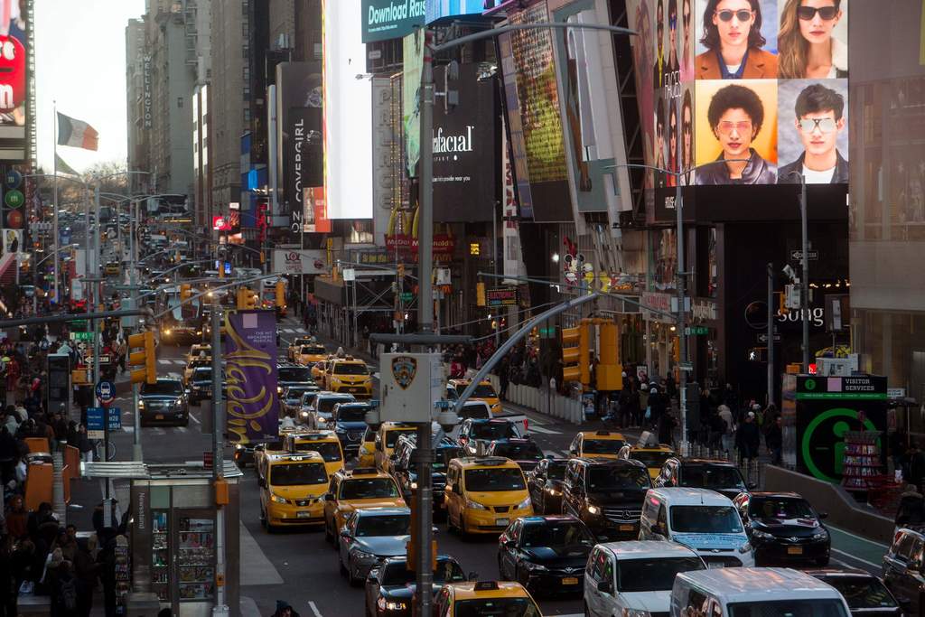 Polémica en NY por cobro de peajes para acceder a Manhattan. Noticias en tiempo real