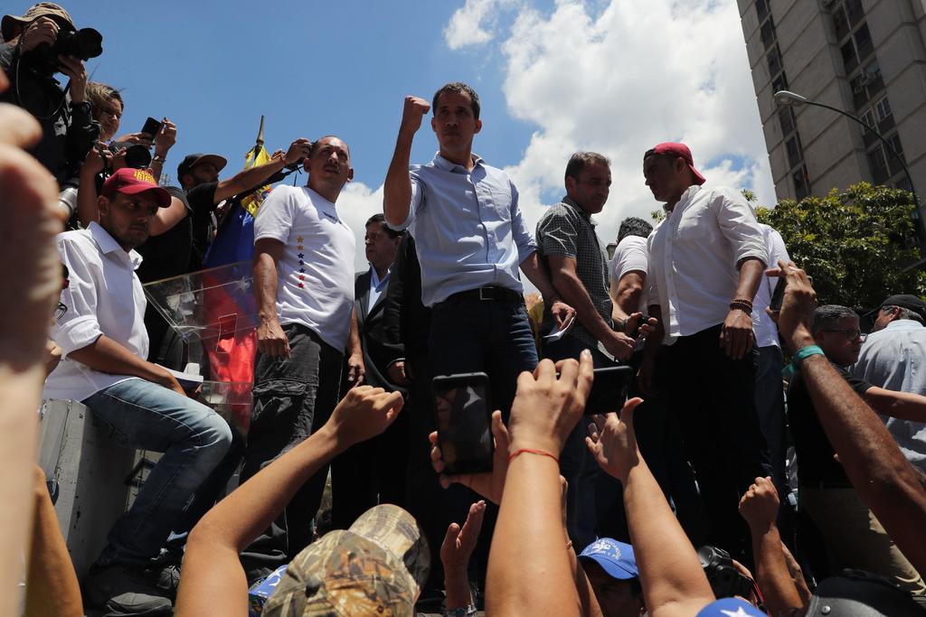 Guaidó inicia fase definitiva para sacar a Maduro. Noticias en tiempo real