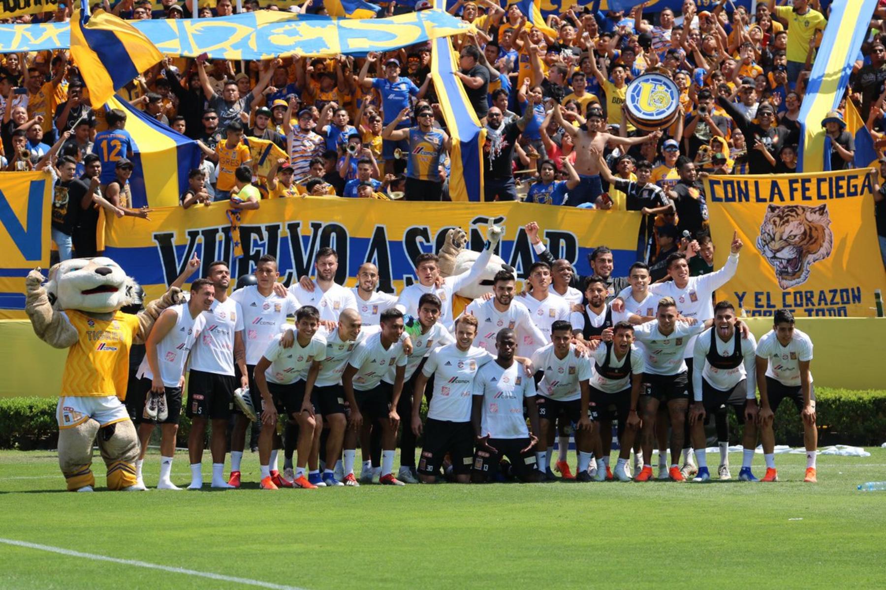 Tigres realiza entrenamiento abierto con su afición. Noticias en tiempo real